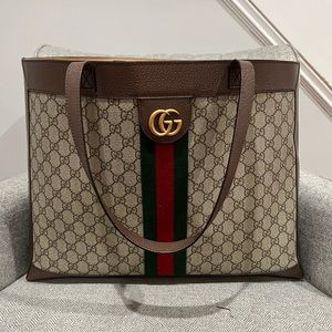 Gucci Ophidia GG Medium Soft Tote Bag